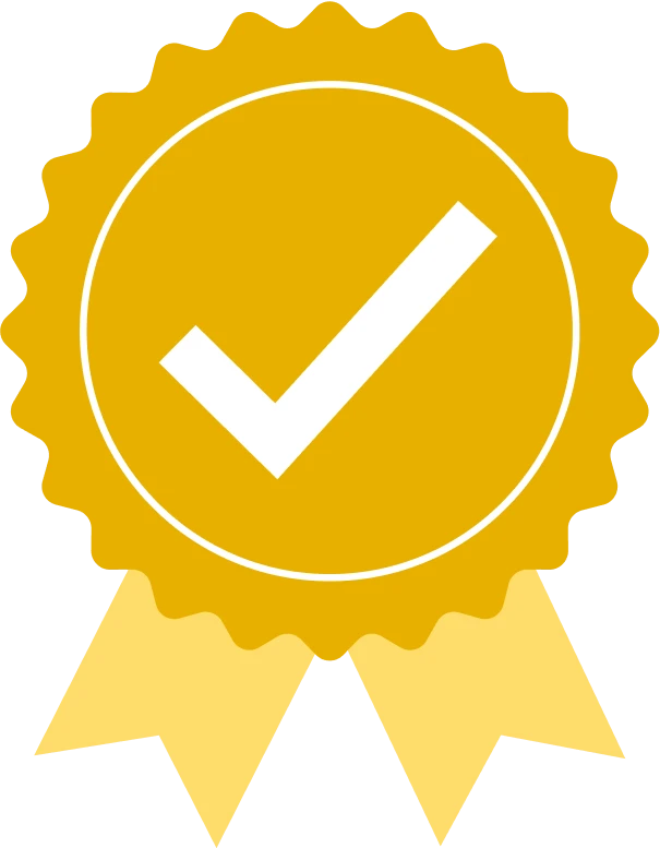 Imagem de um selo dourado com um símbolo de verificação, representando qualidade e certificação. Ideal para destacar produtos ou serviços confiáveis.